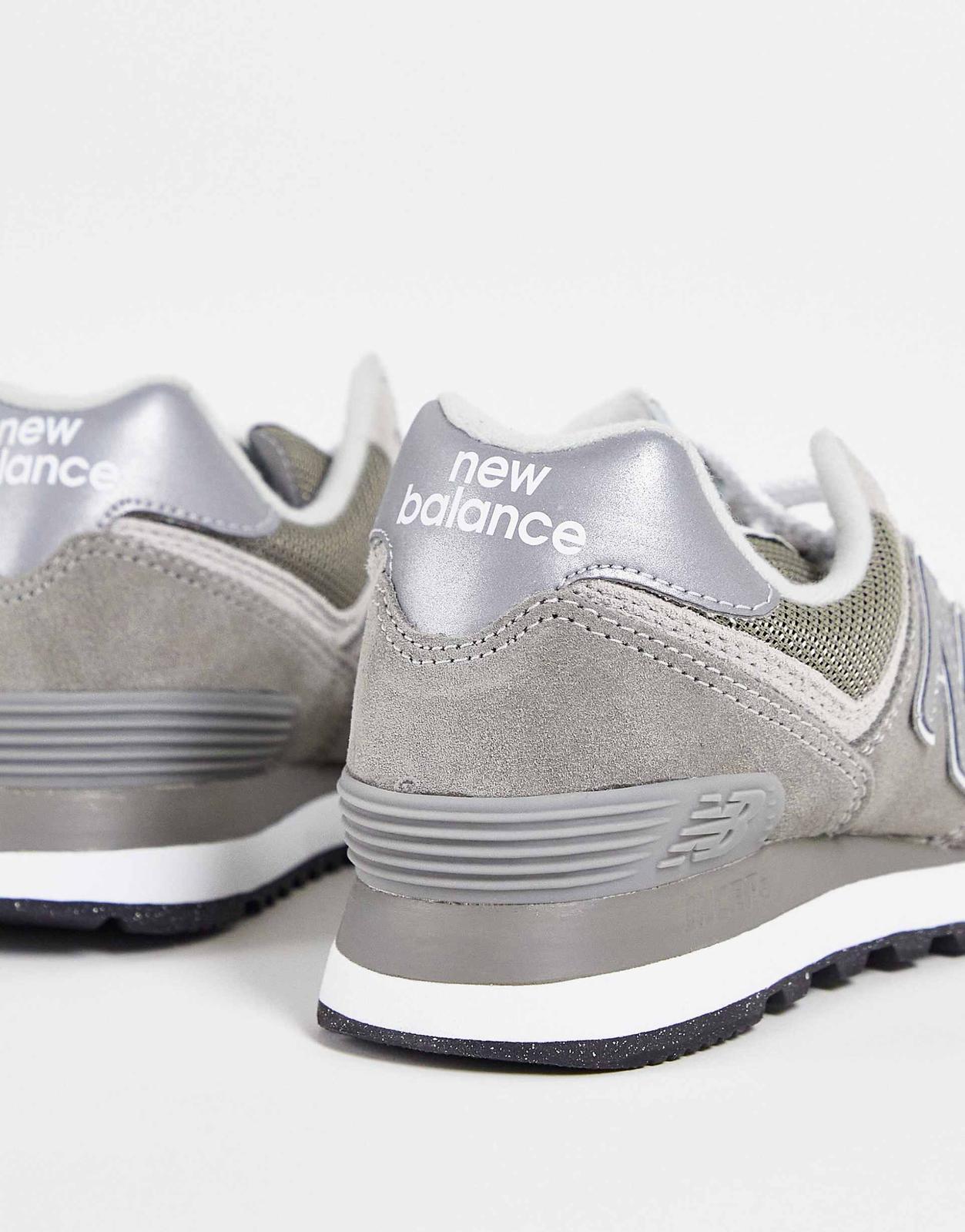 New Balance 574 Women US5