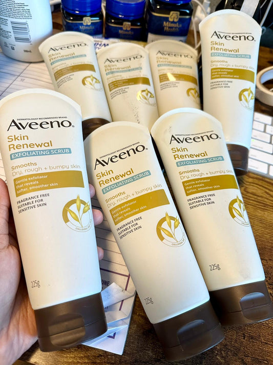 Aveeno Skin Renewal Exfoliating Scrub