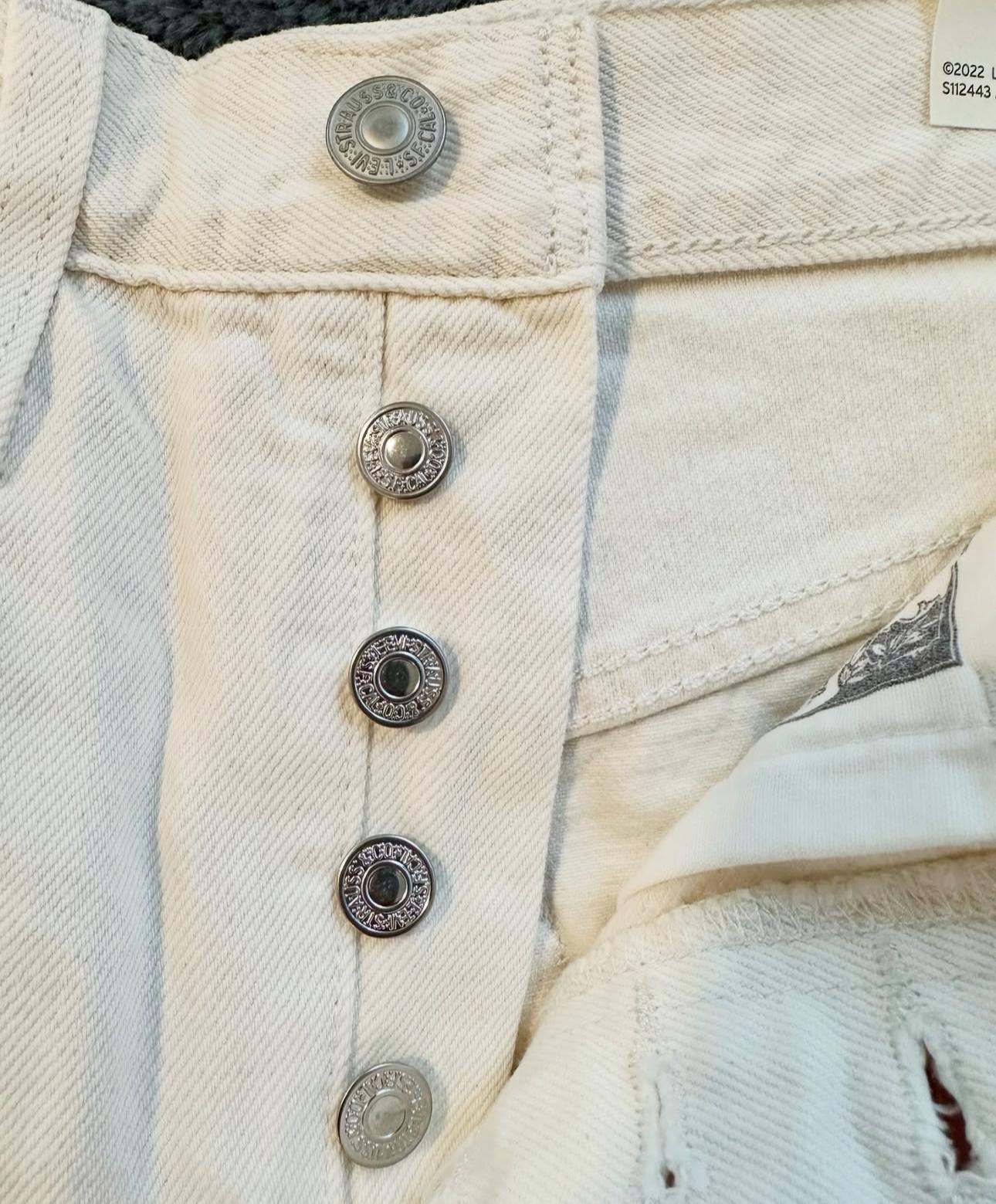 Levi's 501 Original Short In The Clean Finish