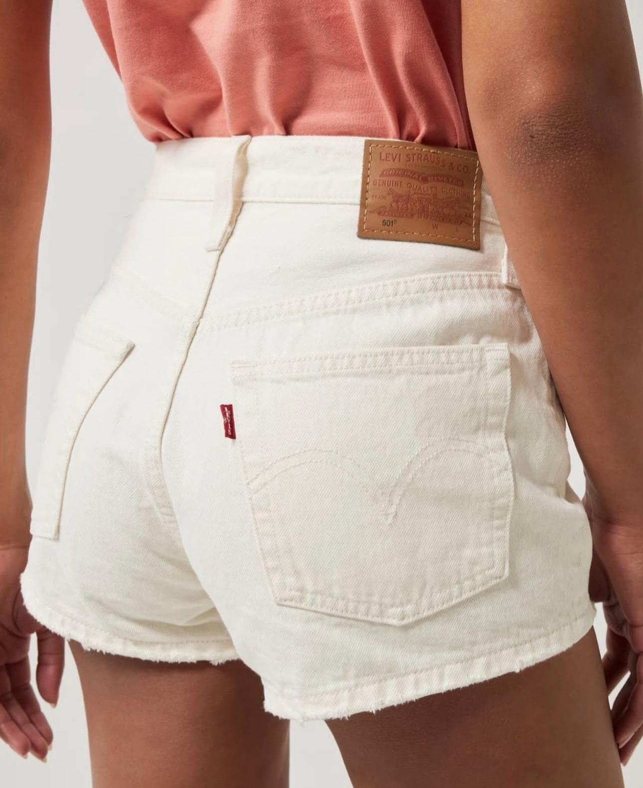 Levi's 501 Original Short In The Clean Finish