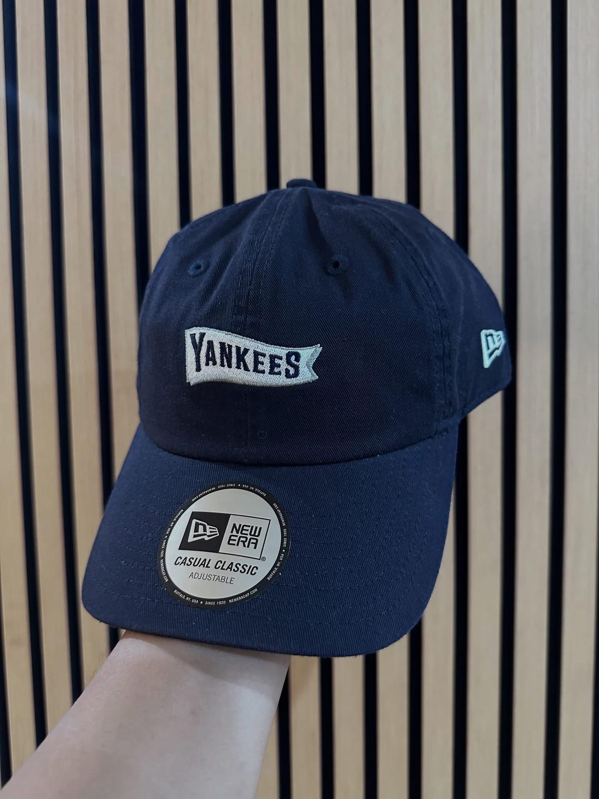 New Era Yankees Casual Classic Pennant Cap