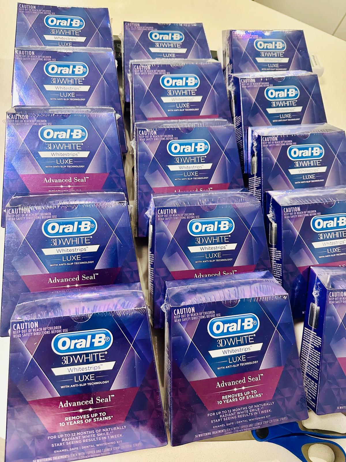 Oral-B 3DWhite Whitestrips - 14 Whitening Treaments