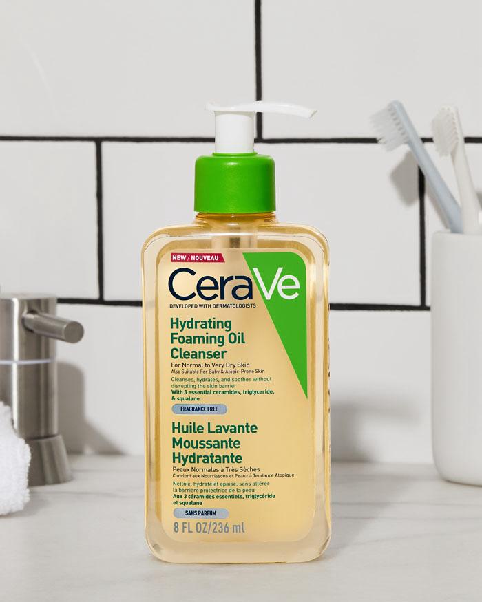 CeraVe Hydrating Foaming Oil Cleanser 236mL