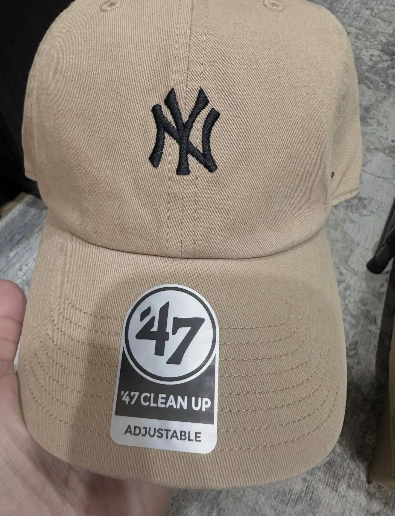 New York Yankees Khaki/Black Base Runner ‘47 CLEAN UP