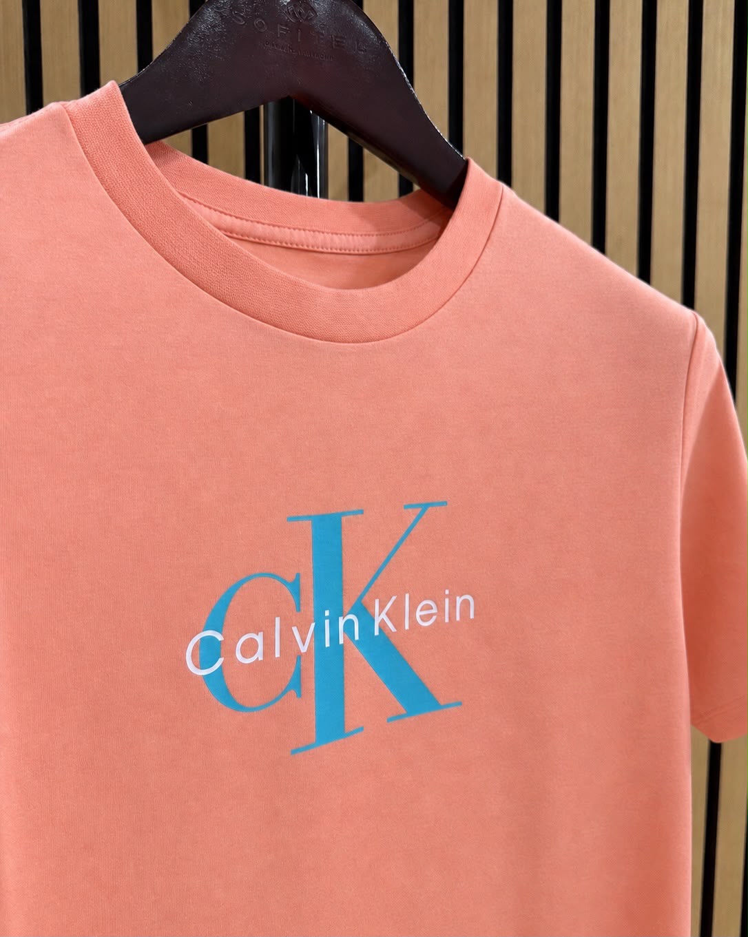 CK Hero Monologo Powder Orange - Medium