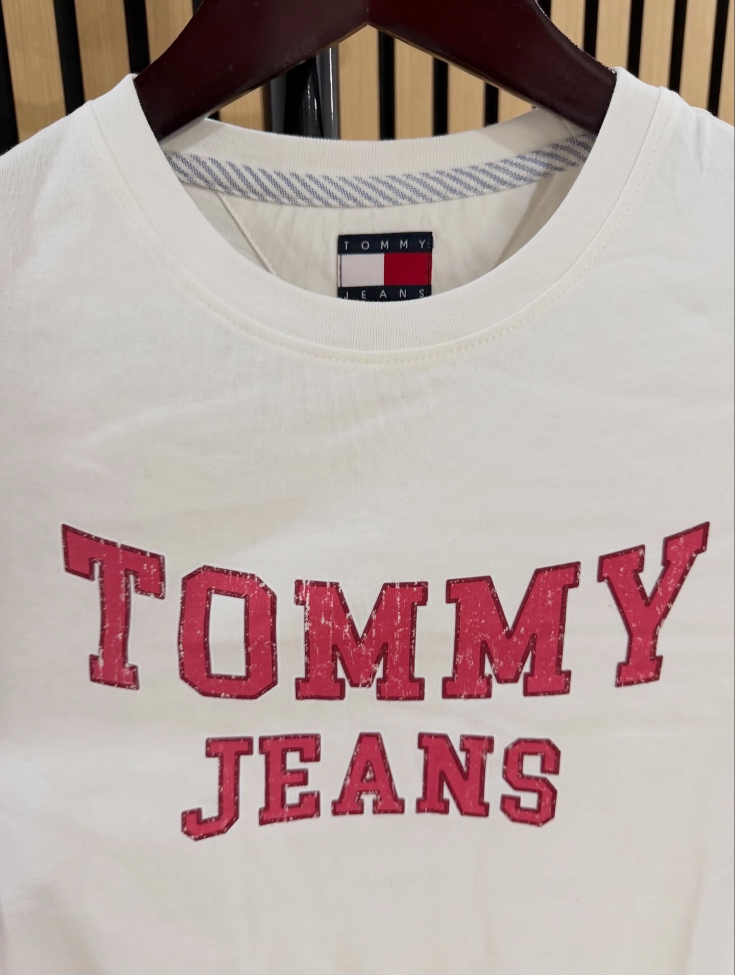 TH Regular Varsity Tee in Ecru - XS