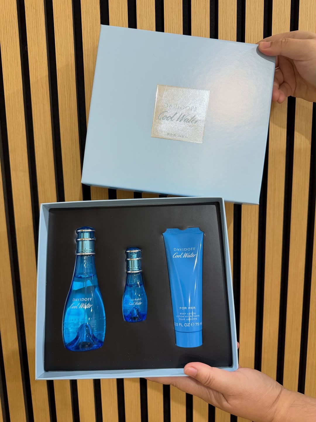 Davidoff Cool Water Woman EDT 100ml 3 Piece Gift Set
