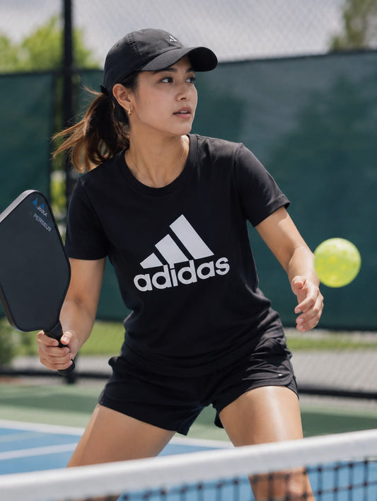Adidas Women's Essentials Logo T-Shirt - Black/White - Large