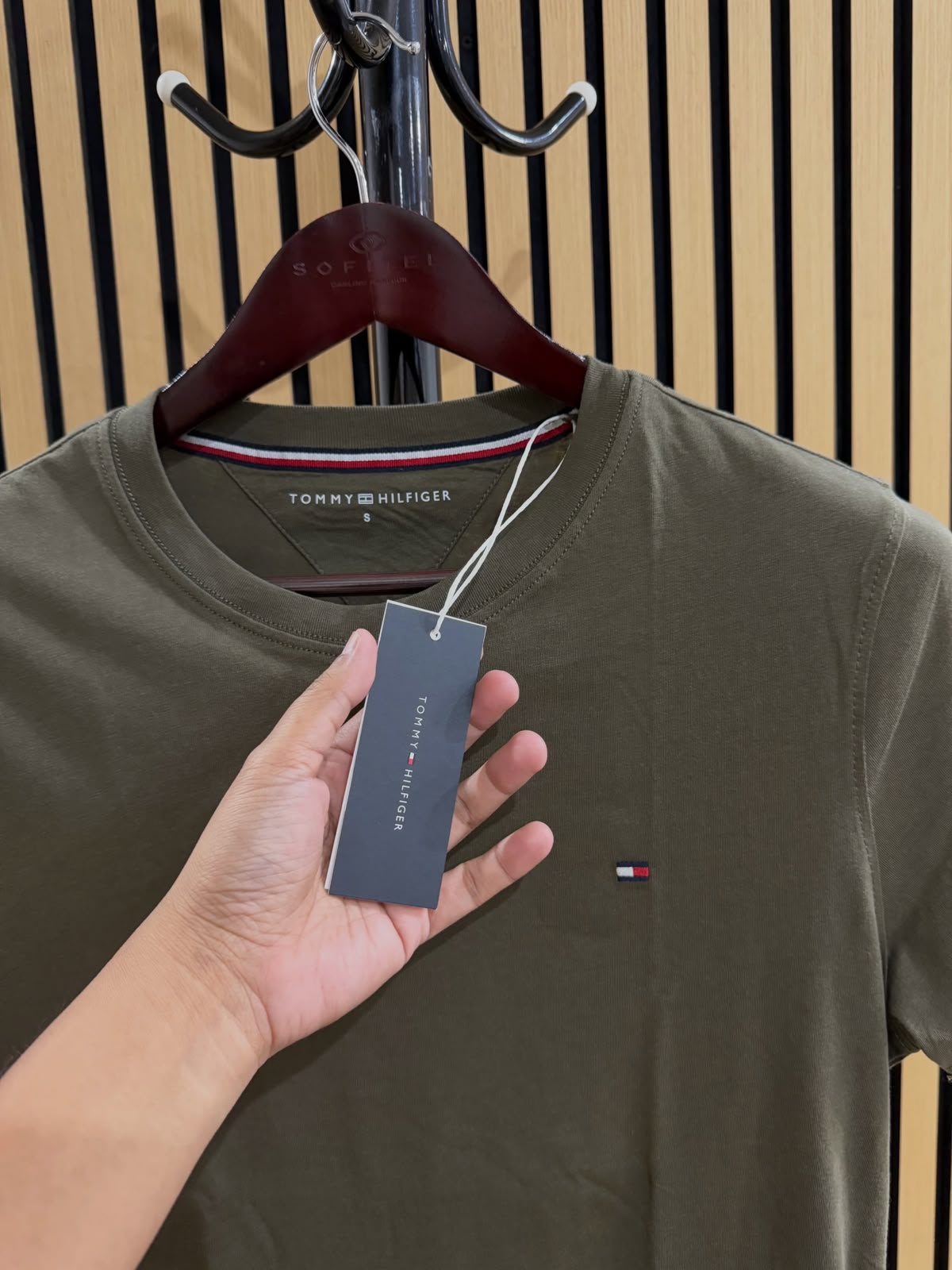 TH Nantucket Tee Army Green