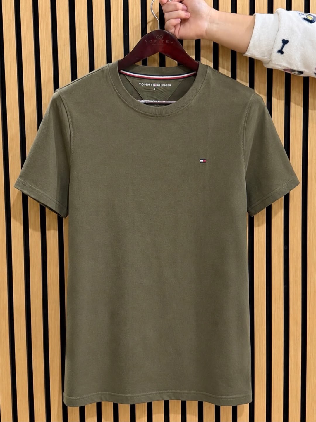 TH Nantucket Tee Army Green
