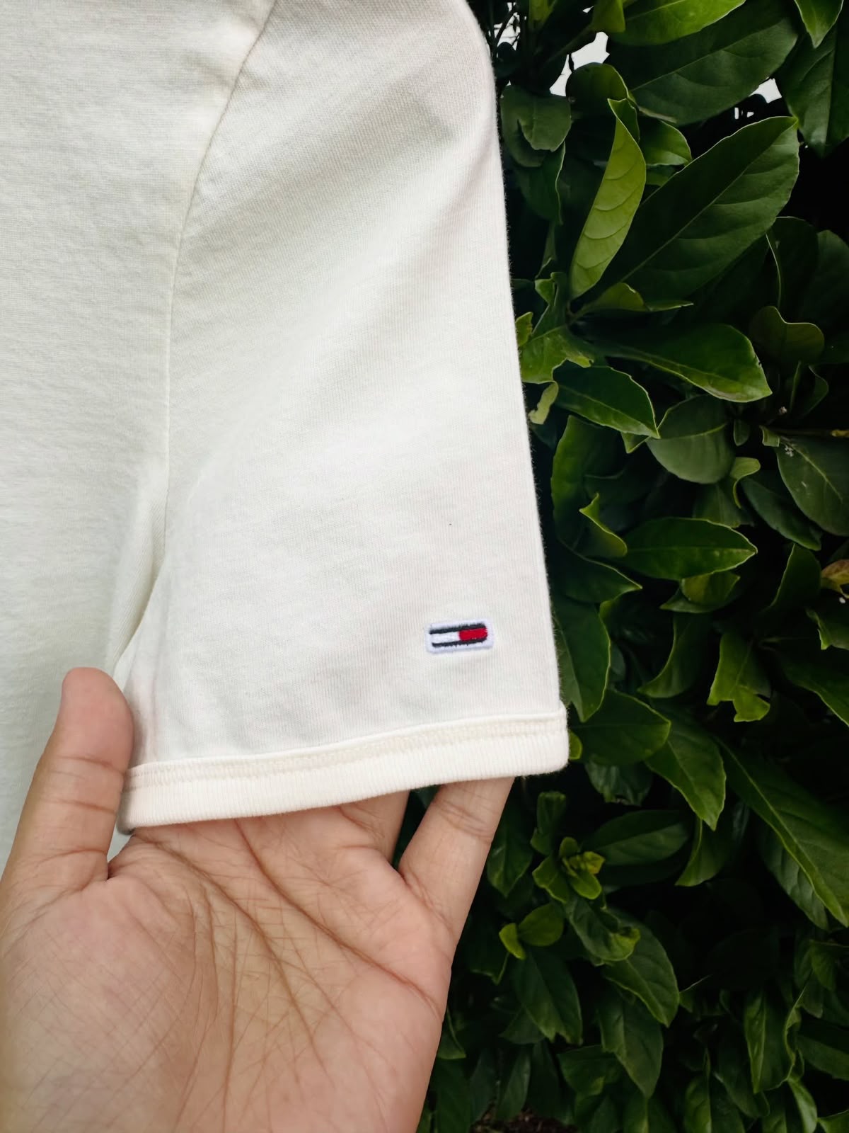 TH Slim Crest NYC Ringer Tee Ancient White Large