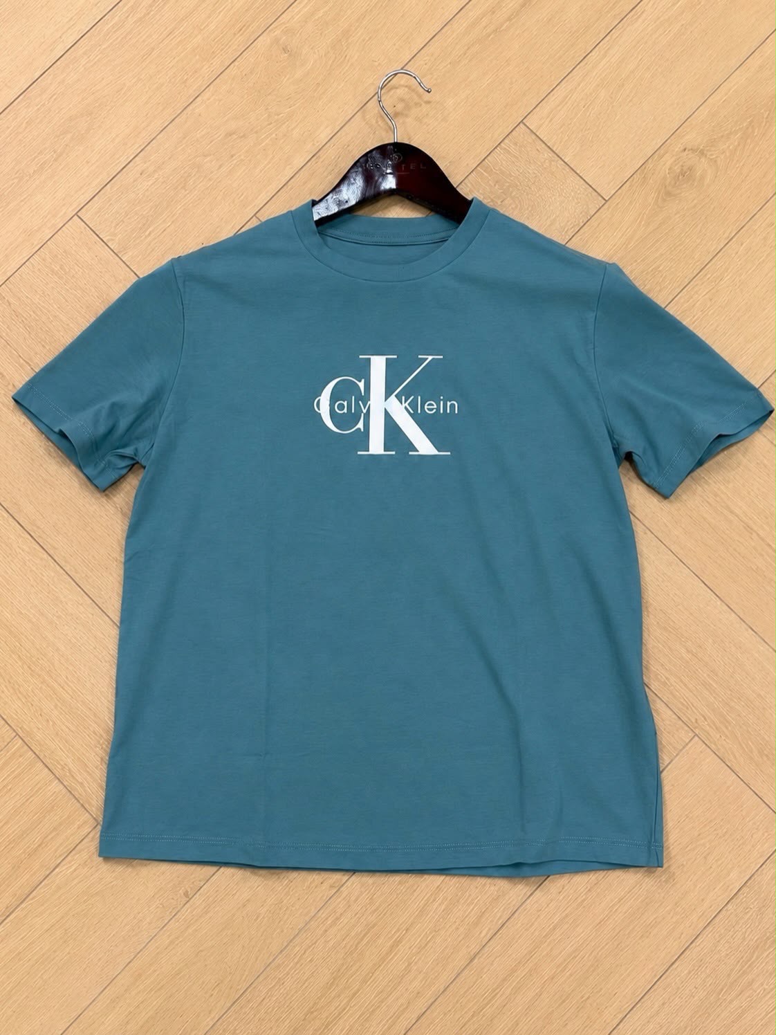 CK Hero Monologo Tee Autumn Green - XL