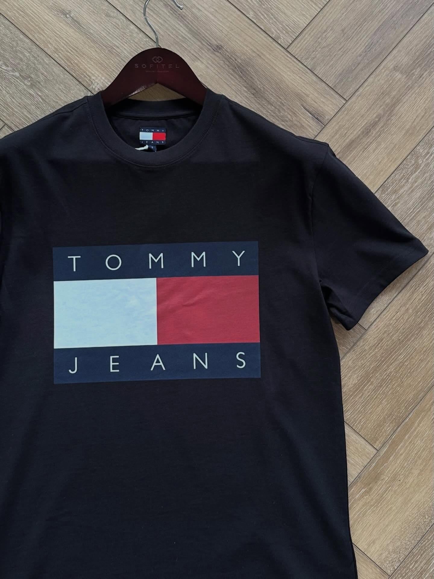 TH Big Flag Tee Black Small