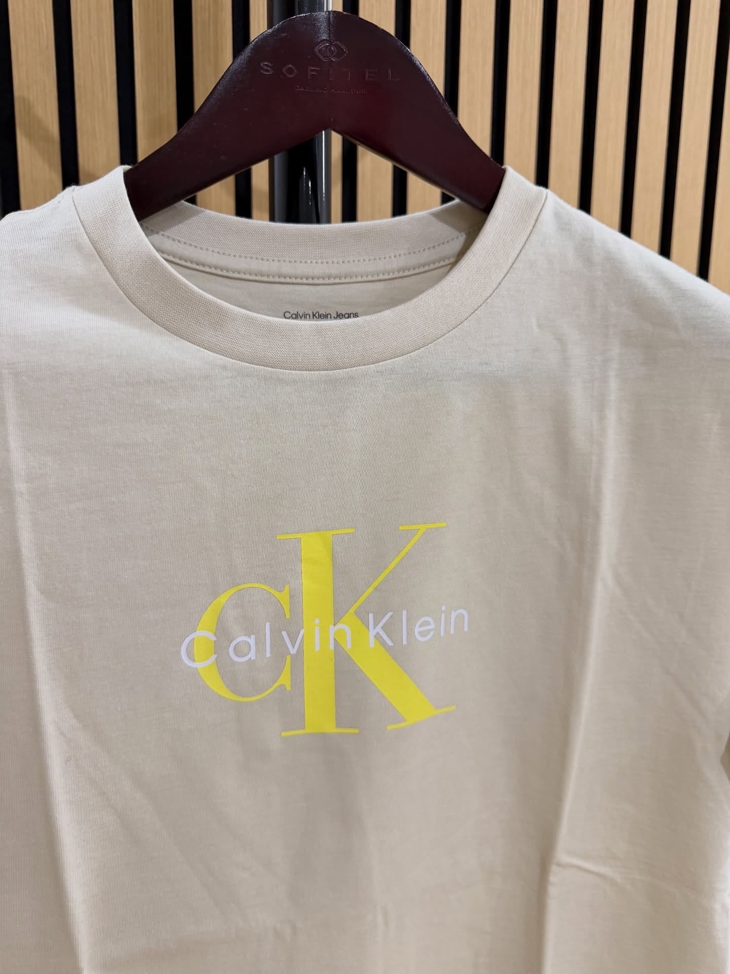 CK Women Hero SS Classic Monologo Shirt in Fog