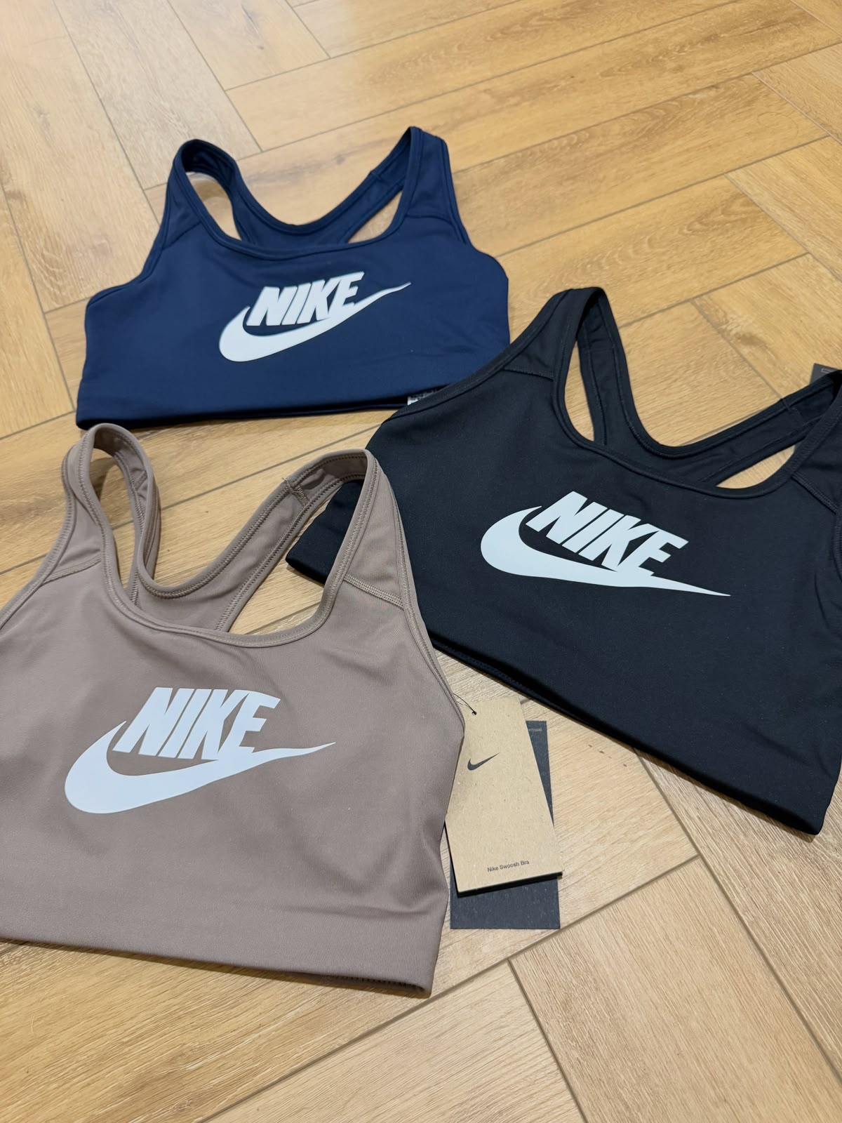 Nike Swoosh Sports Bra Brown Small