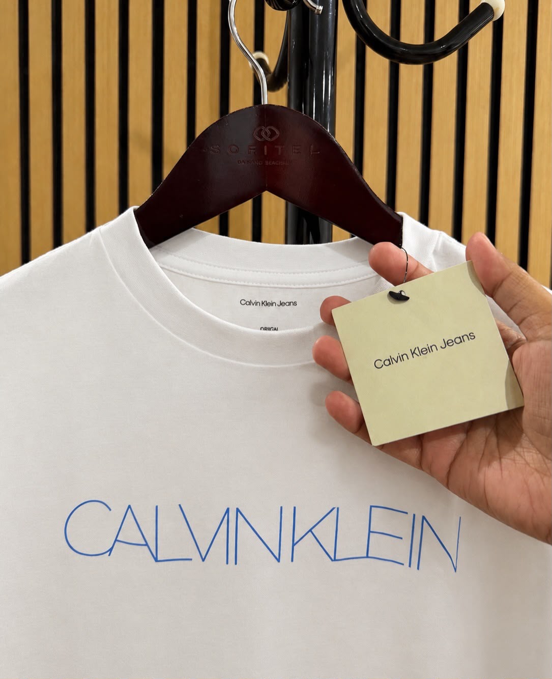 CK Thin Type Boxy Tee in Brilliant White - XS