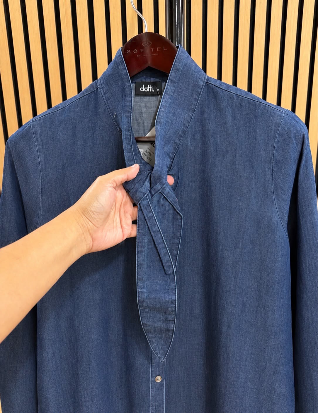 Dotti Denim Tie Neck Shirt Size 12 Medium
