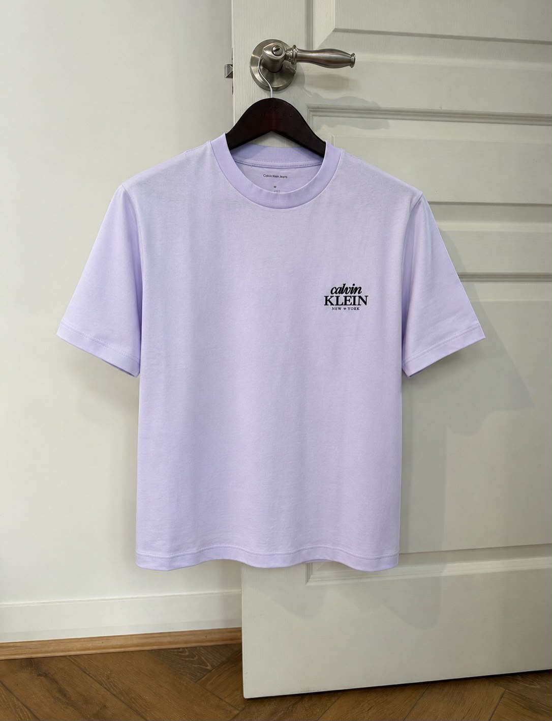 CK Embroidered Logo Graphic Boxy T-Shirt-Island Lilac XS