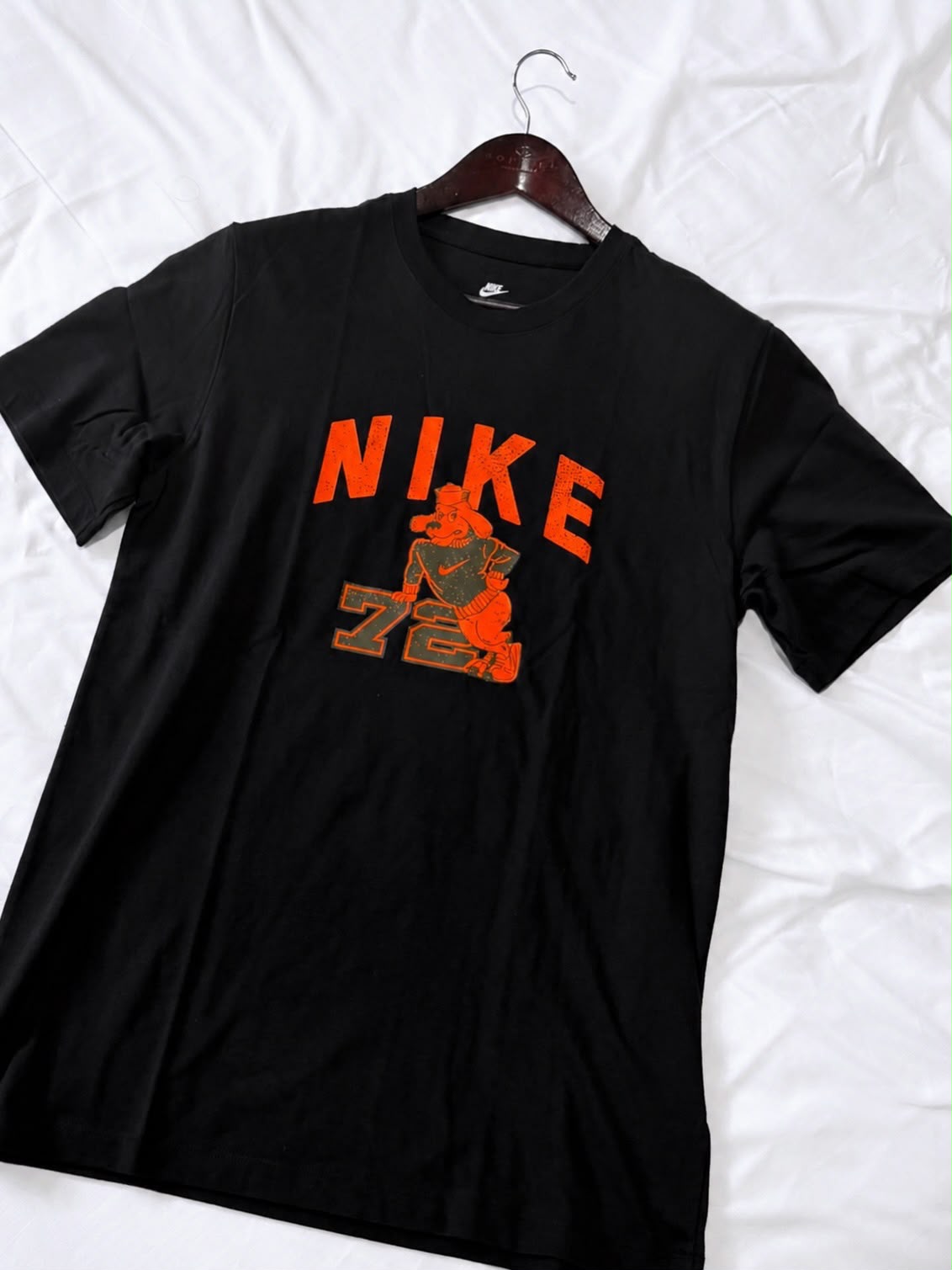 Nike Training Wildcard Graphic Tee in Black Small