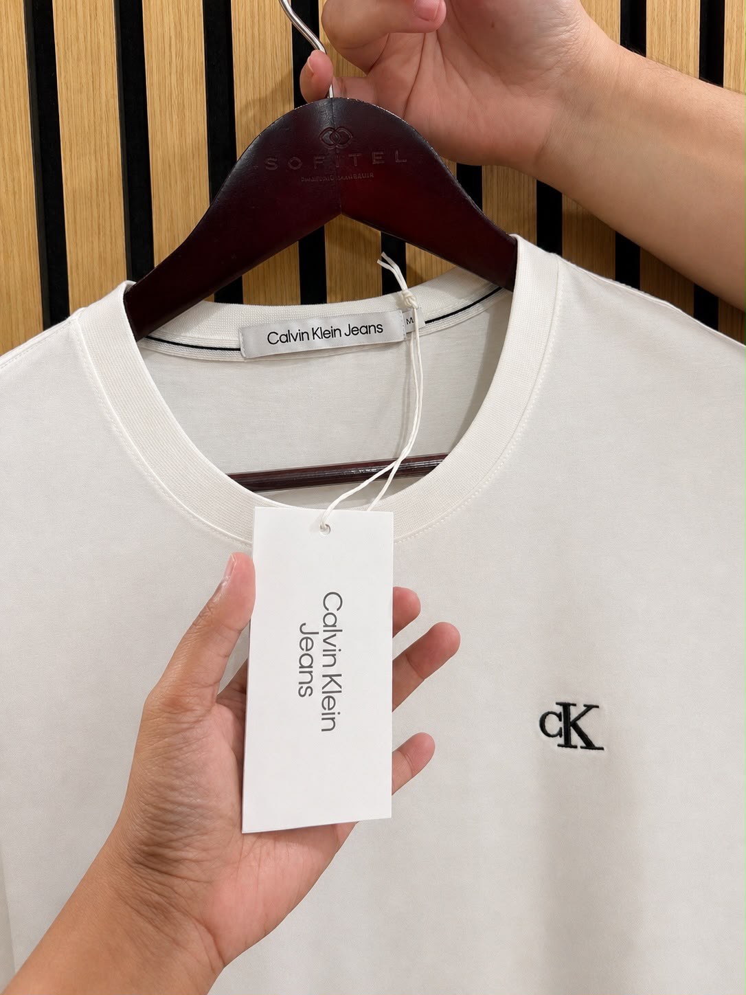 CK Embroidered Monogram Logo - Bright White 2XL