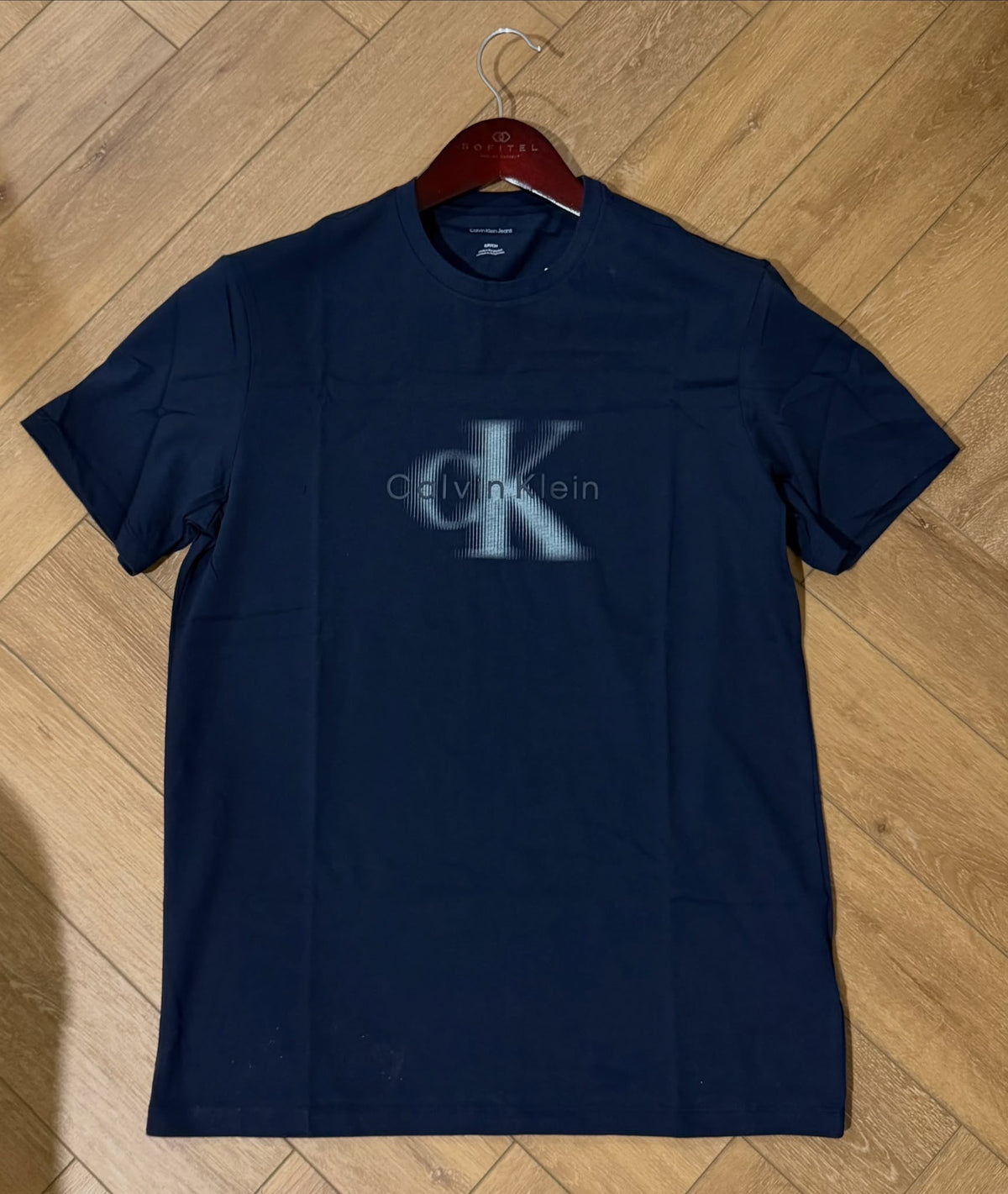 CK Fade Puff Graphic Crewneck Tee in Dark Sapphire Large