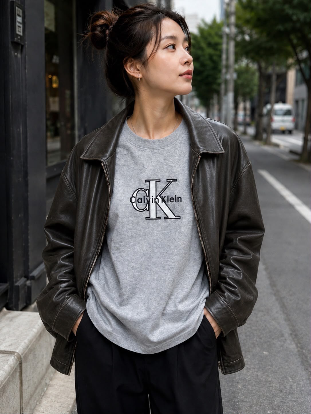 CK Shine Monologo  Brilliant Grey Heather Medium