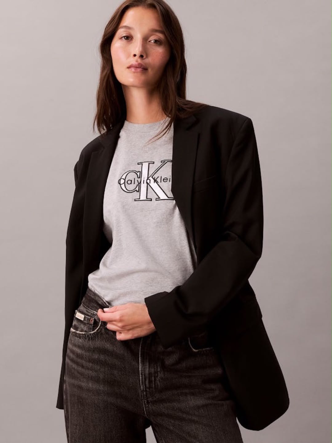 CK Shine Monologo  Brilliant Grey Heather Medium